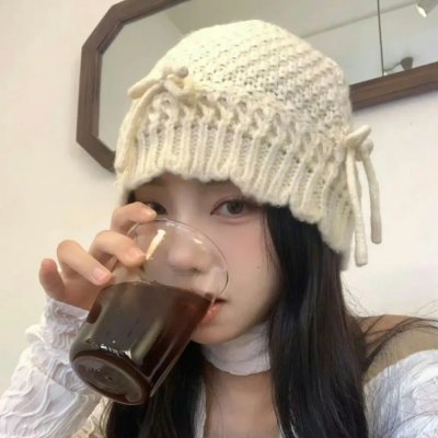 野女孩 海报
